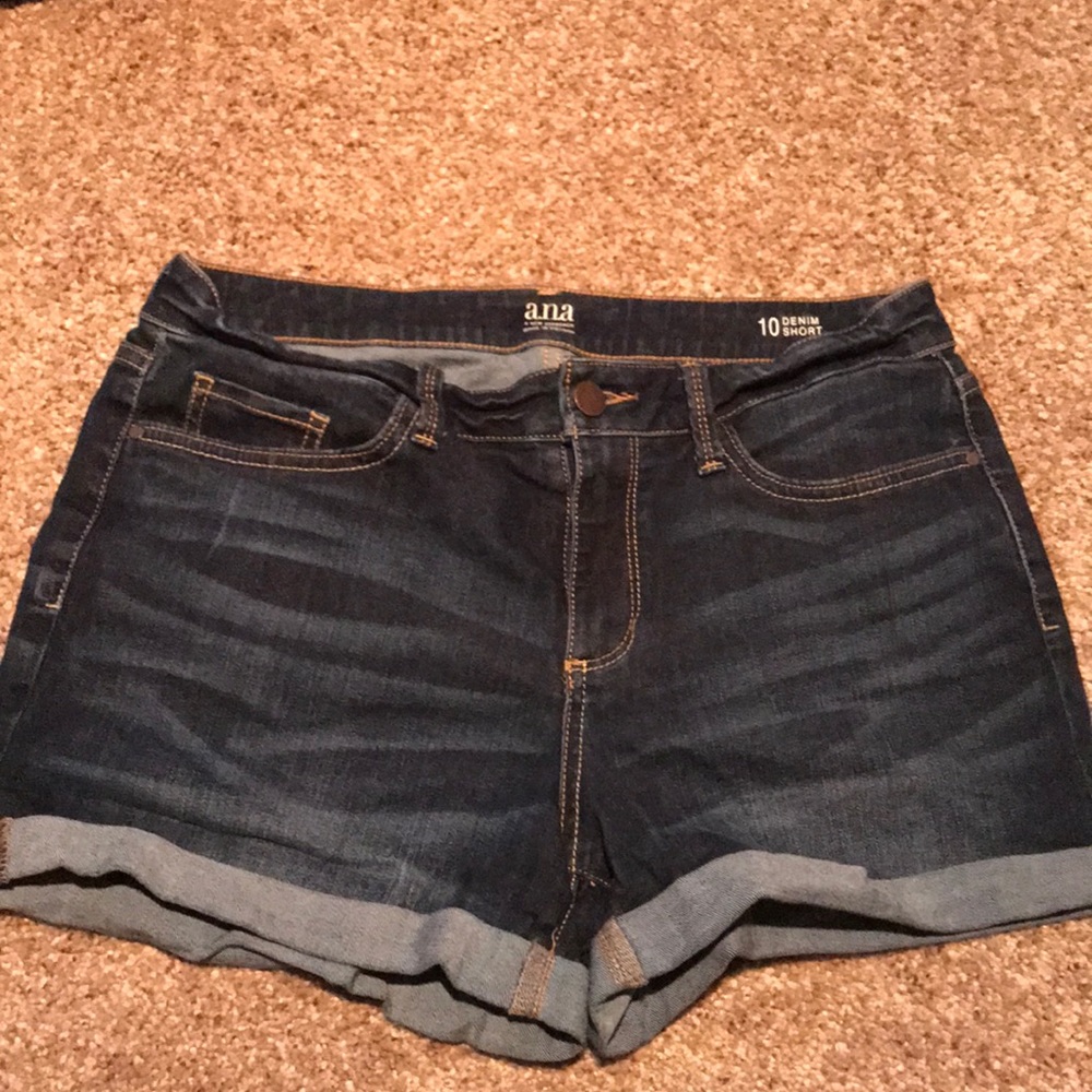 Size 10 ana shorts